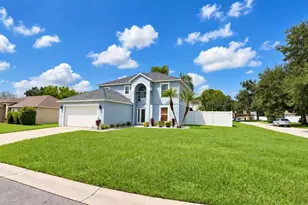 913 Turnstone Ln, Winter Haven, FL 33880 - Photo 2