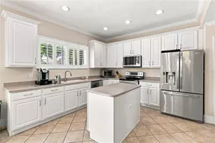 156 Burrell Cir, Kissimmee, FL 34744 - Photo 10