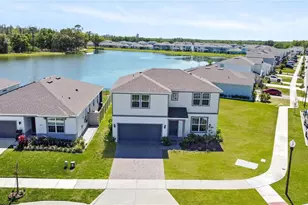 5074 Sparkling Water Wy, Kissimmee, FL 34746 - Photo 6