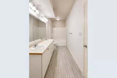 911 N Orange Avenue #252, Orlando, FL 32801 - Photo 10