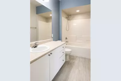 911 N Orange Avenue #252, Orlando, FL 32801 - Photo 16