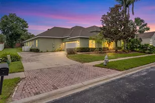 2806 Spinning Silk Ct, Kissimmee, FL 34747 - Photo 8