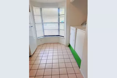 2919 Prince Oak Court, Saint Cloud, FL 34769 - Photo 8
