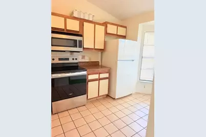 2919 Prince Oak Court, Saint Cloud, FL 34769 - Photo 4