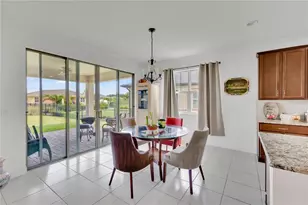 3232 Songbird Cir, Saint Cloud, FL 34773 - Photo 4