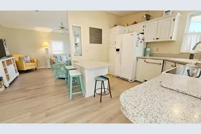 9122 Kestral Circle, Englewood, FL 34224 - Photo 10