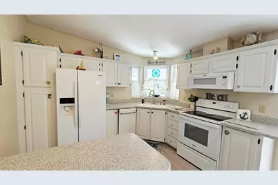 9122 Kestral Circle, Englewood, FL 34224 - Photo 12