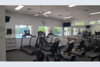4361 Fox Glen Loop, Kissimmee, FL 34746 - Photo 14