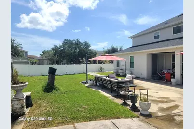 4361 Fox Glen Loop, Kissimmee, FL 34746 - Photo 12