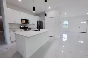 1098 Hammacher Ave SW, Palm Bay, FL 32908 - Photo 8