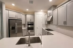 1014 Top Minnow Rd, Saint Cloud, FL 34771 - Photo 4