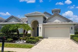 2100 Sherbrook Ave, Davenport, FL 33837 - Photo 2