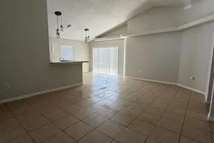 535 Rollins Dr, Davenport, FL 33837 - Photo 2