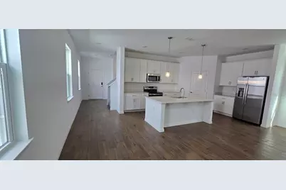 1828 Shadow Box Bend, Saint Cloud, FL 34771 - Photo 4