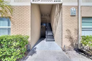 9942 Turf Way, Orlando, FL 32837 - Photo 4