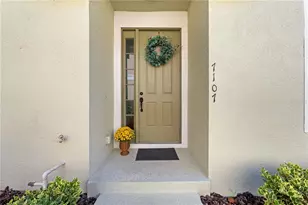 7107 Red Lantern Dr, Harmony, FL 34773 - Photo 2