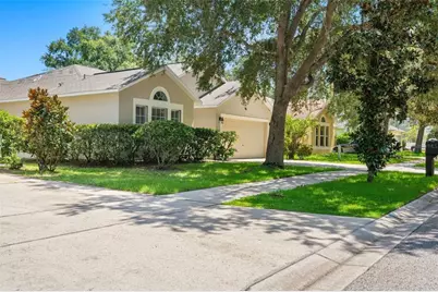 1021 Osprey Cove Circle, Groveland, FL 34736 - Photo 4