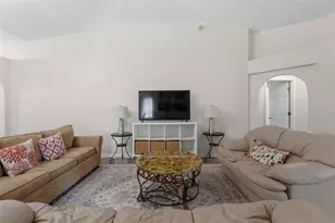 1021 Osprey Cove Cir, Groveland, FL 34736 - Photo 14