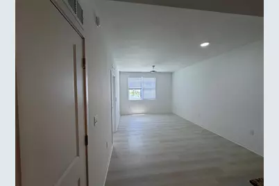 5563 Millenia Park Boulevard #313, Orlando, FL 32839 - Photo 6