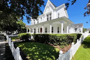 1113 Celebration Ave, Celebration, FL 34747 - Photo 1