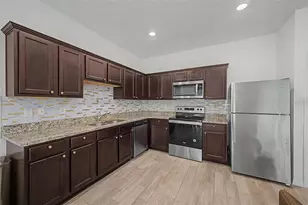 879 Grandin St, Davenport, FL 33837 - Photo 6