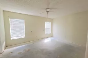 1523 Indian Oaks Trail, Kissimmee, FL 34747 - Photo 10