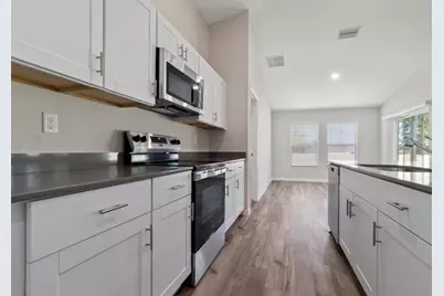 2304 Canyon Oak Drive, Davenport, FL 33837 - Photo 10