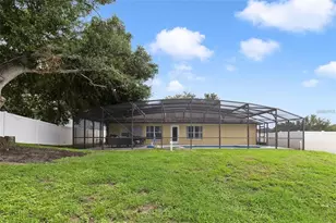 468 Shady Creek Ln, Clermont, FL 34711 - Photo 2