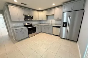 546 Pigeon Cir, Orlando, FL 32825 - Photo 4