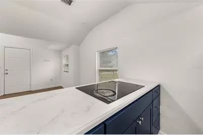 828 Booker Avenue, Sebring, FL 33870 - Photo 10