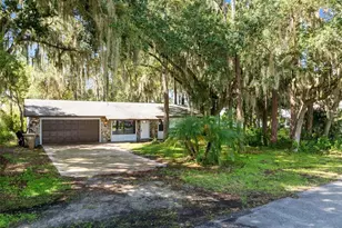 6360 Jess Ct, Saint Cloud, FL 34771 - Photo 4