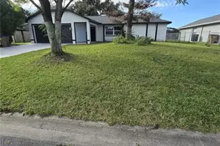 132 Acapulco Dr, Kissimmee, FL 34743 - Photo 2