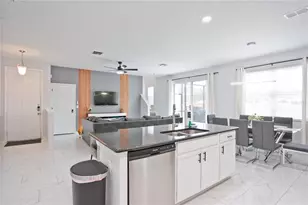 940 Las Fuentes Dr, Kissimmee, FL 34746 - Photo 42