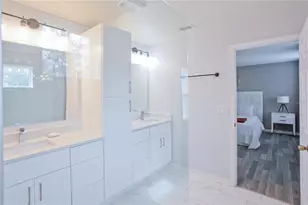 940 Las Fuentes Dr, Kissimmee, FL 34746 - Photo 12
