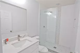 940 Las Fuentes Dr, Kissimmee, FL 34746 - Photo 22