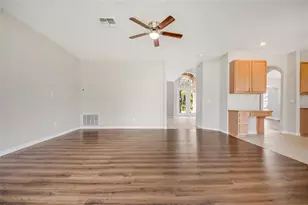 2887 Sweetspire Cir, Kissimmee, FL 34746 - Photo 20