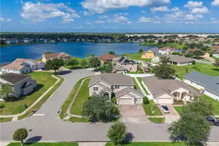 2887 Sweetspire Cir, Kissimmee, FL 34746 - Photo 2