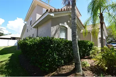 3854 Shoreside Drive, Kissimmee, FL 34746 - Photo 8