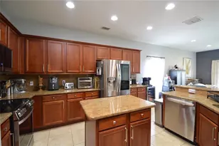 3854 Shoreside Dr, Kissimmee, FL 34746 - Photo 12