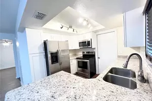 1336 Bramblewood Dr, Lakeland, FL 33811 - Photo 6