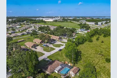 218 Oakview Avenue, Auburndale, FL 33823 - Photo 38