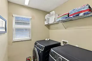 963 Lake Berkley Dr, Kissimmee, FL 34746 - Photo 22