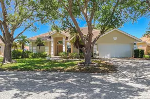 1216 Whitney Dr, Venice, FL 34292 - Photo 1