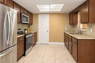 77 Harness Ln, Kissimmee, FL 34743 - Photo 10