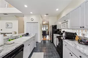 2957 Sunset Vista Blvd, Kissimmee, FL 34747 - Photo 8