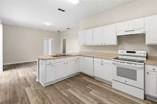 251 Grouper Ct, Poinciana, FL 34759 - Photo 10