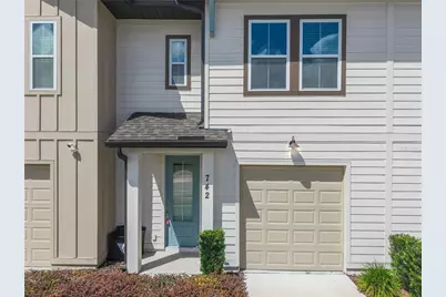 742 Longboat Drive, Davenport, FL 33896 - Photo 2
