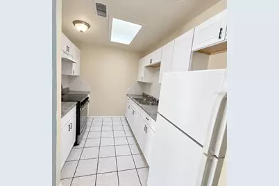 4170 Flying Fortress Avenue #4170, Kissimmee, FL 34741 - Photo 2