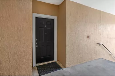 6412 Queens Borough Avenue #315, Orlando, FL 32835 - Photo 4