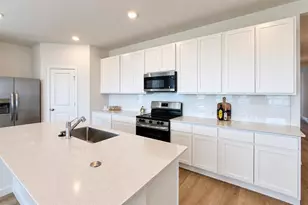 2242 Jennio Dr, Haines City, FL 33844 - Photo 4